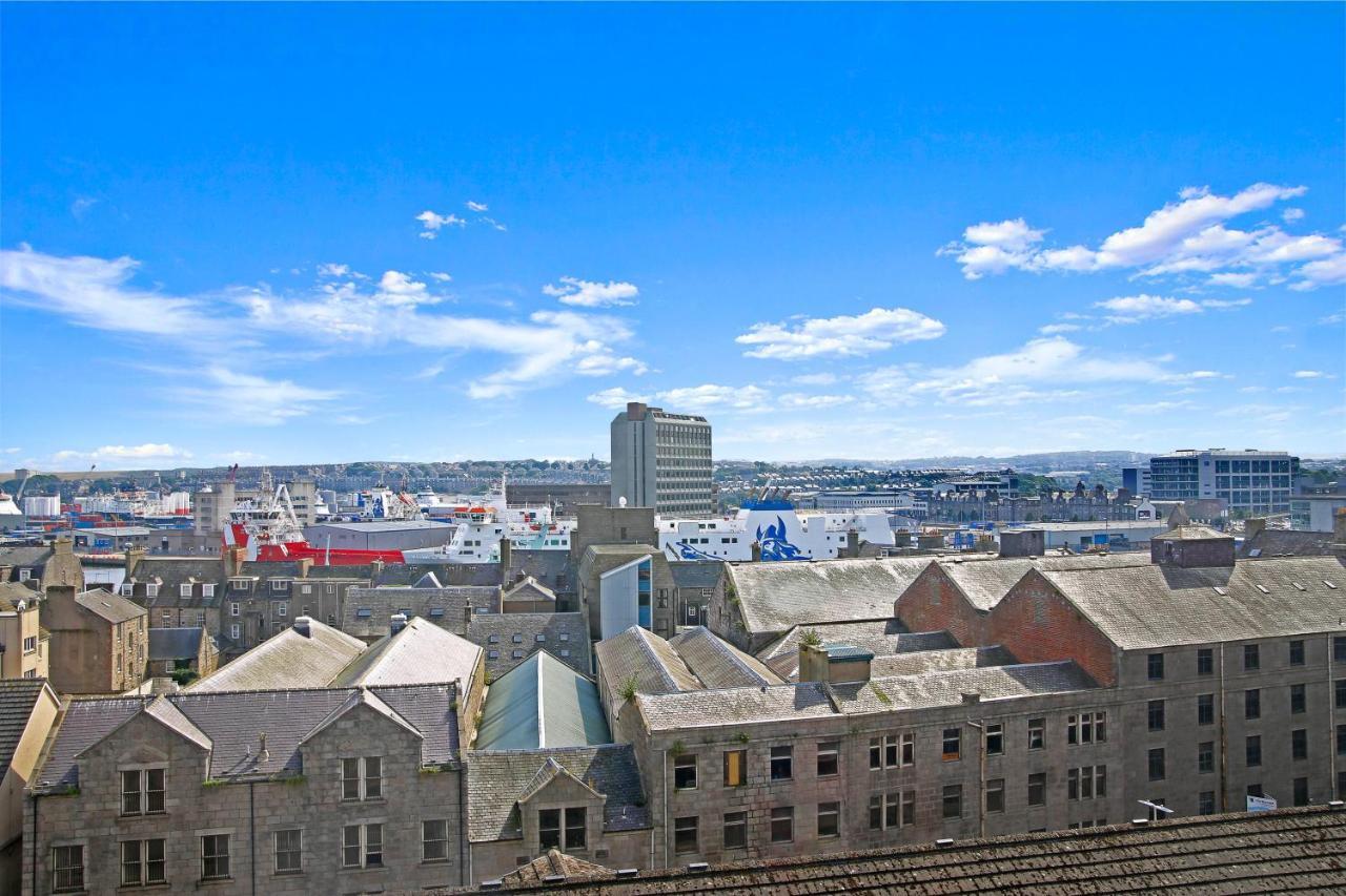 Castle Terrace - Grampian Lettings Ltd Lejlighed Aberdeen Eksteriør billede