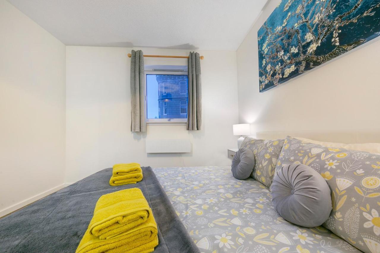 Castle Terrace - Grampian Lettings Ltd Lejlighed Aberdeen Eksteriør billede